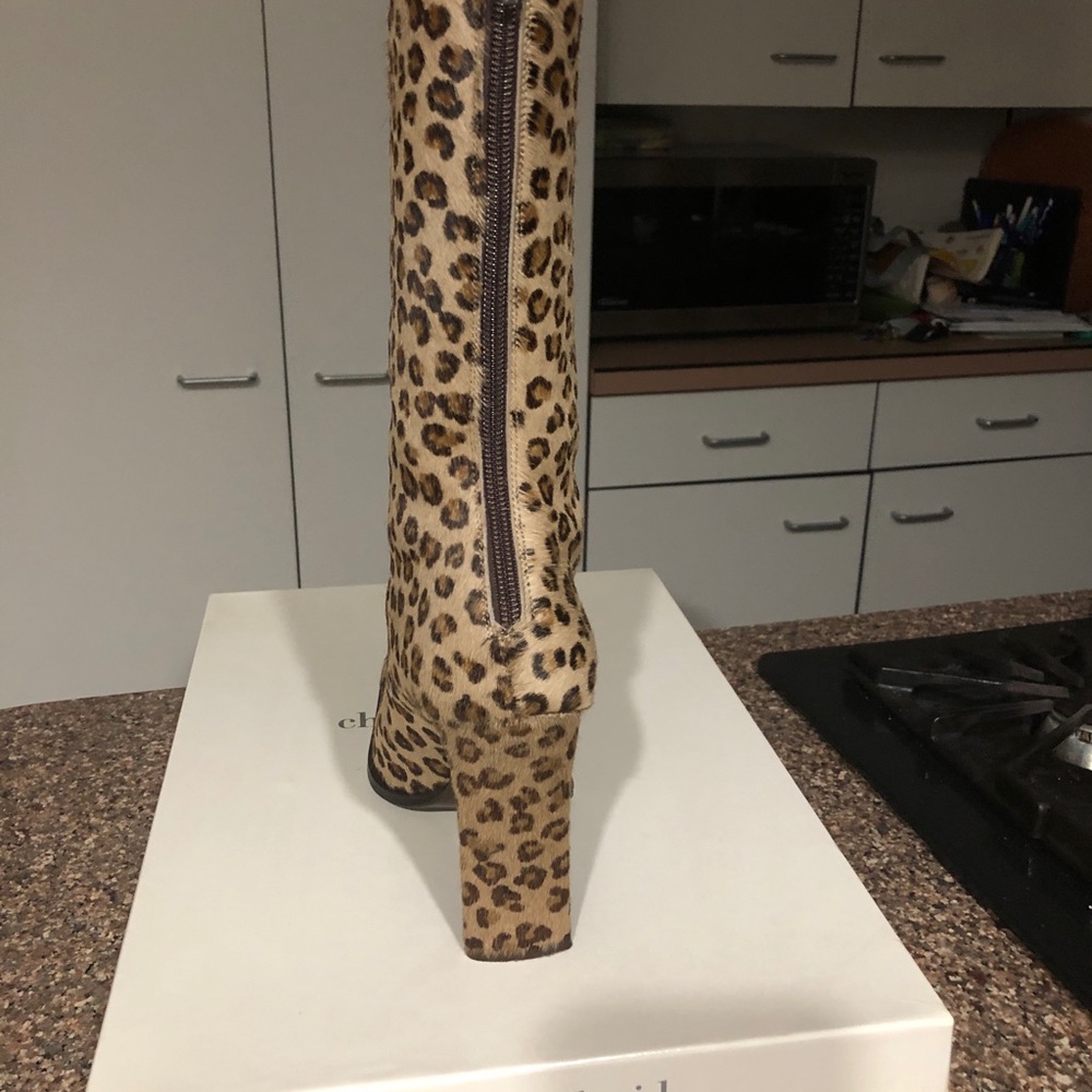 Boots - Picture 3 of 3